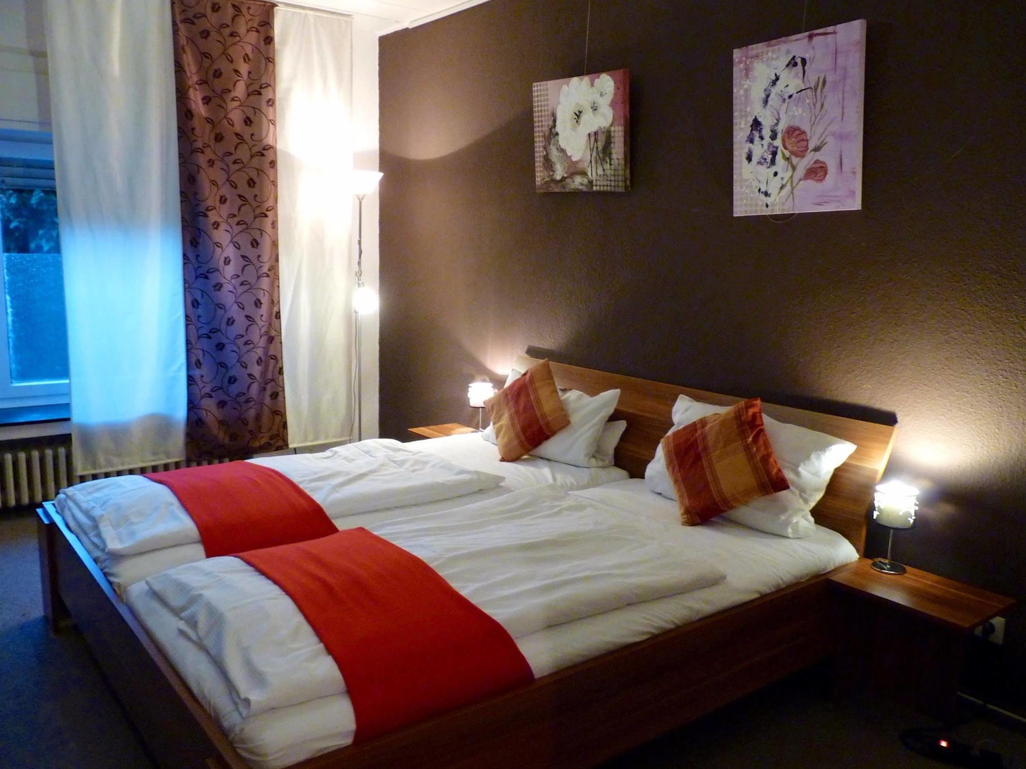 Hotel Art Inn Ντίνσλακεν Εξωτερικό φωτογραφία